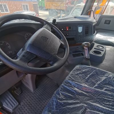 Système de direction d'assistance de puissance Truc tracteur diesel robuste pour remorquer une semi-remorque