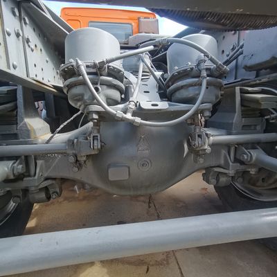 6 mois Service après-vente Truck tracteur diesel lourd avec siège en suspension pneumatique