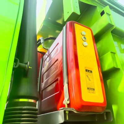 Le style de levage avant du camion à décharges Delong M3000s pour un déchargement facile et rapide