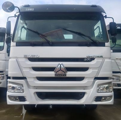 Sitrak 6X4 HOWO Transporteur Tracteur Camion Direction hydraulique avec assistance électrique