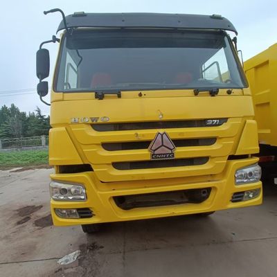 Camion à remontage à haute capacité Sinotruk 40t Chargement de remontage minier avec direction hydraulique