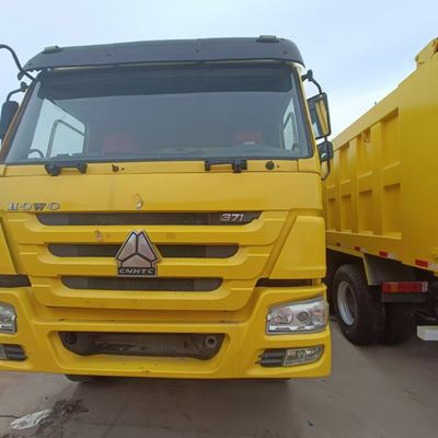 Pneus à grande capacité 30 tonnes de décharge de chargement camion à décharge Sinotruk châssis direction hydraulique