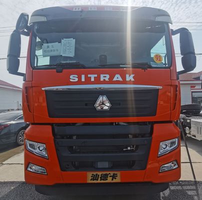 Camion d'occasion pour traction de semi-remorque et réservoir de carburant de 400L