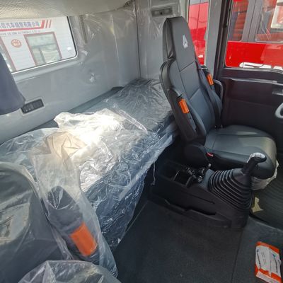 Camion d'occasion pour traction de semi-remorque et réservoir de carburant de 400L