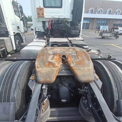 Capacité de chargement Shacman Dump Trailer avec réservoir de carburant de 600L et siège de suspension pneumatique