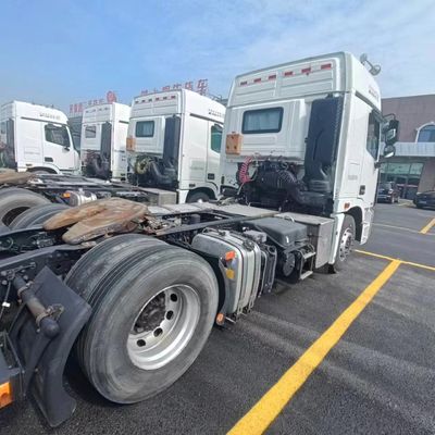 Camion de transport lourd de 35 à 450 ch avec réservoir de carburant de 1000 L