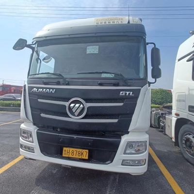 Camion de 400 chevaux avec réservoir de carburant de 1000 litres et siège en suspension pneumatique 6 mois de service après-vente