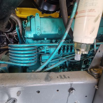 11m*2,55m*3,45m Style de levage avant Camion à décharge d'occasion avec pneus et système hydraulique