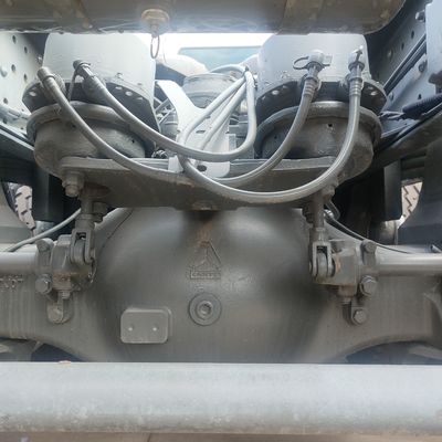 Tracteur et camion de marchandises lourds HOWO du groupe national de camions lourds
