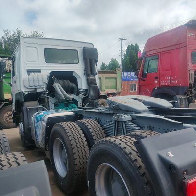 ZZ4257N3247E1H Truck HOWO lourd pour le transport de marchandises ponctuel et fiable