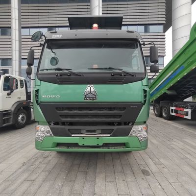 Capacité de chargement 31-40 tonnes Sinotruck Off-road Dump Truck pour les projets de construction au Nigeria