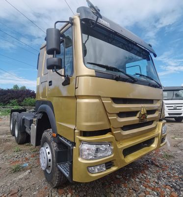 Capacité de 400L réservoir de carburant à transmission manuelle HOWO camion tracteur avec siège à suspension pneumatique