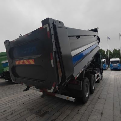 31-40 t Capacité de chargement Sinotruck Lourds camions d'occasion pour les besoins de transport du Cameroun