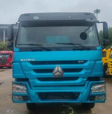 8800.000kg Paquet Poids brut Heavy Duty HOWO 8X4 roue camion de décharge pour l'exploitation minière