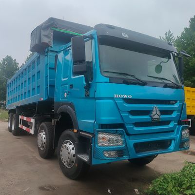 6 mois Service après-vente Heavy Duty HOWO 8X4 Camion à ordures avec boîte de chargement en acier au carbone