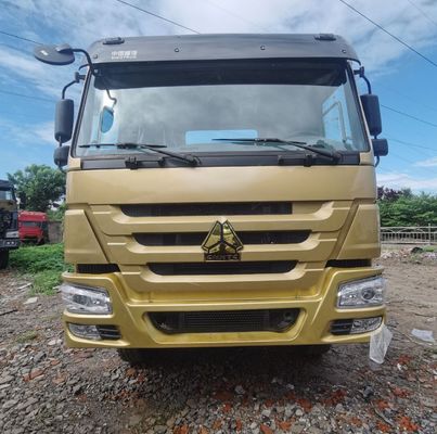 Direction hydraulique HOWO Truck tracteur avec siège à suspension pneumatique et réservoir de carburant de 400L