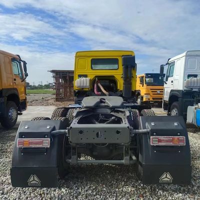 HOWO 371HP 6X4 Tracteur camion de marchandises d'occasion avec capacité du moteur&gt; 8L et conception personnalisée