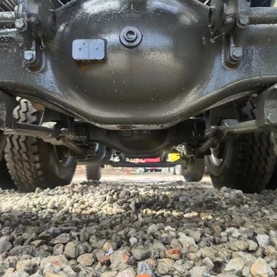 HOWO 371HP 6X4 Tracteur camion de marchandises d'occasion avec capacité du moteur&gt; 8L et conception personnalisée