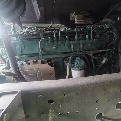 Camion blanc de 11L avec système de freinage hydraulique et réservoir de carburant de 400-600L