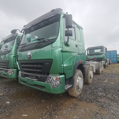 Newbase camion lourd d'occasion avec réservoir de carburant de 400 à 600 litres et pneus durables