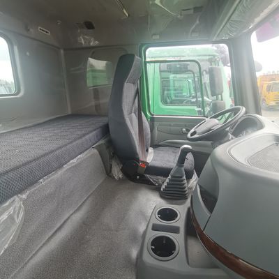 Newbase camion lourd d'occasion avec réservoir de carburant de 400 à 600 litres et pneus durables