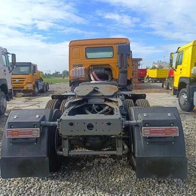 Capacité de charge 31-40 t Tracteur-remorque Sitrak modèle 2024 personnalisé avec réservoir diesel de 1000 L