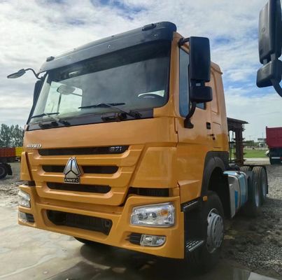 Paiement initial Economical 2024 Heavy Duty Sinotruck 6X4 Tracteur avec réservoir de carburant de 600L