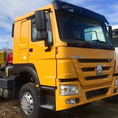 Tracteur de remorque certifié ECE 2024 avec réservoir de carburant de 1000 L et siège en suspension pneumatique
