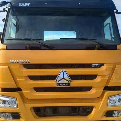 Tracteur de camion diesel à réservoir de carburant de 600L pour remorquer des sièges de semi-remorque ≤5 Version 2024
