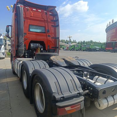 Vendez le tracteur diesel Delong X6000 Transpo Sinotruck Tracteur camion 1000L avec performance