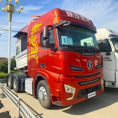 Camion tracteur Delong X6000 6X4 avec moteur diesel lourd et siège à suspension pneumatique de 400L