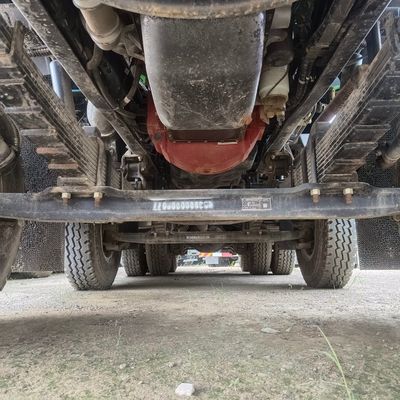 Manuel 8X4 Diesel Euro 3 National Truck lourd Ouman Camion à décharges LHD Rhd 30-40t Camion à décharges minières