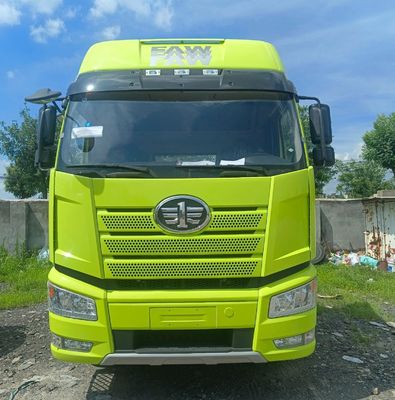 FAW Jiefang J6p420HP Diesel 6X4 Tracteur lourd avec 6 mois de service après-vente