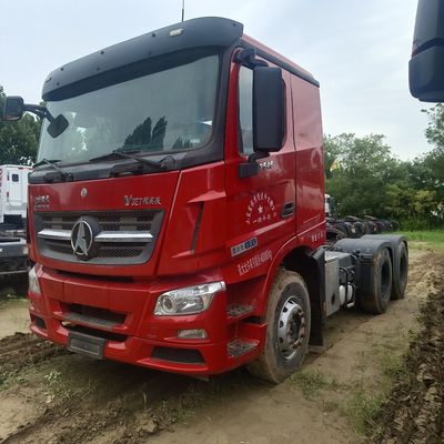 6X4 roue motrice Tracteur Beiben pour traction lourde capacité de charge de transport 31-40t