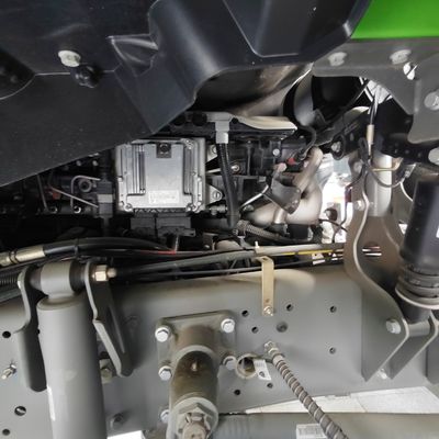 Euro 5 camion-déchargeur minier HOWO lourd avec ascenseur Hyva et boîte de chargement en acier au carbone 8X4