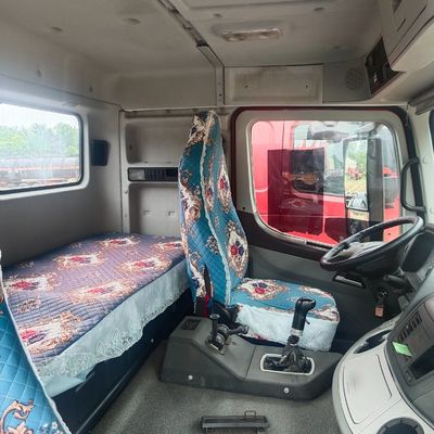 Pneus camions lourds Beiben 6X4 Traction Transport Tru Tracteur d'occasion Sinotruk châssis