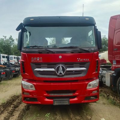 Camion de transport à traction en acier au carbone Beiben 6X4 avec châssis Sinotruk et moteur de 500 ch