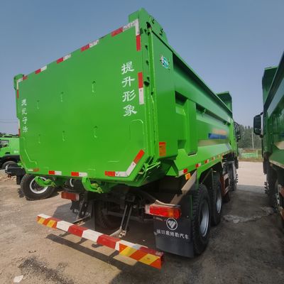 US 8X4 Foton, camion de décharge utilisé pour le transport de charges lourdes et l'exploitation flexible