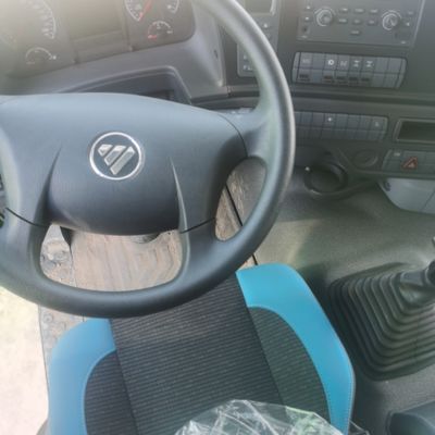 Camion de décharge d'occasion Foton avec une capacité de réservoir de carburant de 400 litres et un matériau de boîte de chargement en acier au carbone