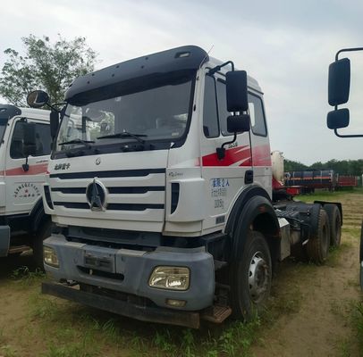 Camion de transport lourd de type &quot;dumping&quot; avec une capacité de charge supérieure