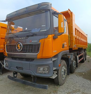 Chariot de décharge à grande échelle 8X4 pour projets d'ingénierie personnalisés