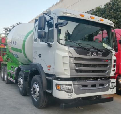 TS16949 Camion de mélangeur de ciment de grande capacité certifié avec transmission manuelle par JAC FAW