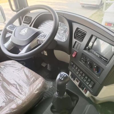 Politique de remboursement de 30 jours Camion de mélangeur de ciment Steyr avec transmission manuelle
