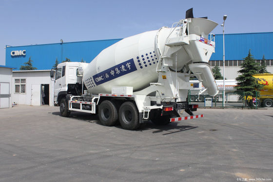 6x4 Chassis Sinotruk Direction hydraulique Camion mélangeur de béton pour projets à grande échelle