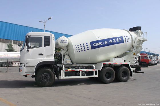 6x4 Chassis Sinotruk Direction hydraulique Camion mélangeur de béton pour projets à grande échelle