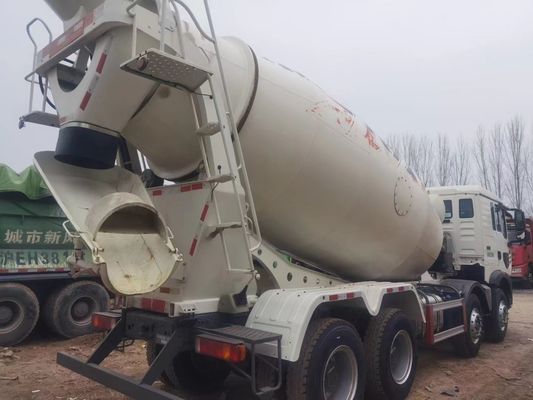 Sinotruk HOWO Ciment Mixer Truck Le complément parfait à votre équipement de construction