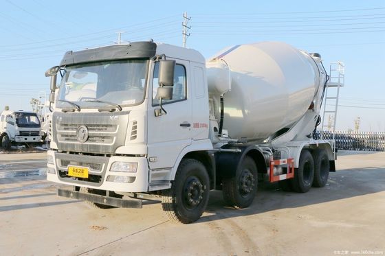 Camion de mélange de ciment lourd sur mesure pour des projets et des applications sur mesure