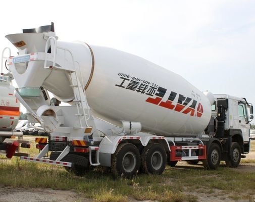 Haowo Cnhtc Camion de mélangeur de ciment lourd Sinotruk Mélangeur de béton pour les achats B2B