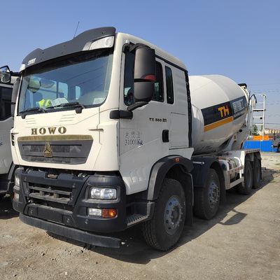 8X4 Sinotruck HOWO 350HP 371HP12-15 cubic Camion de mélangeur de béton avec et sans pneus