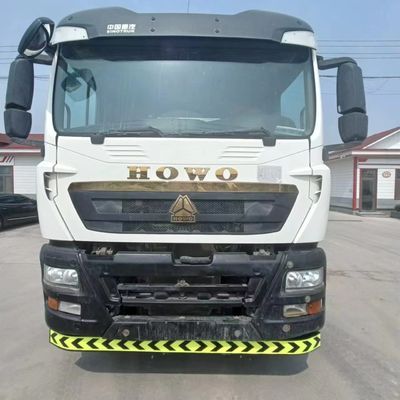 340 Tx HOWO Chariot à béton pour travaux lourds et direction hydraulique